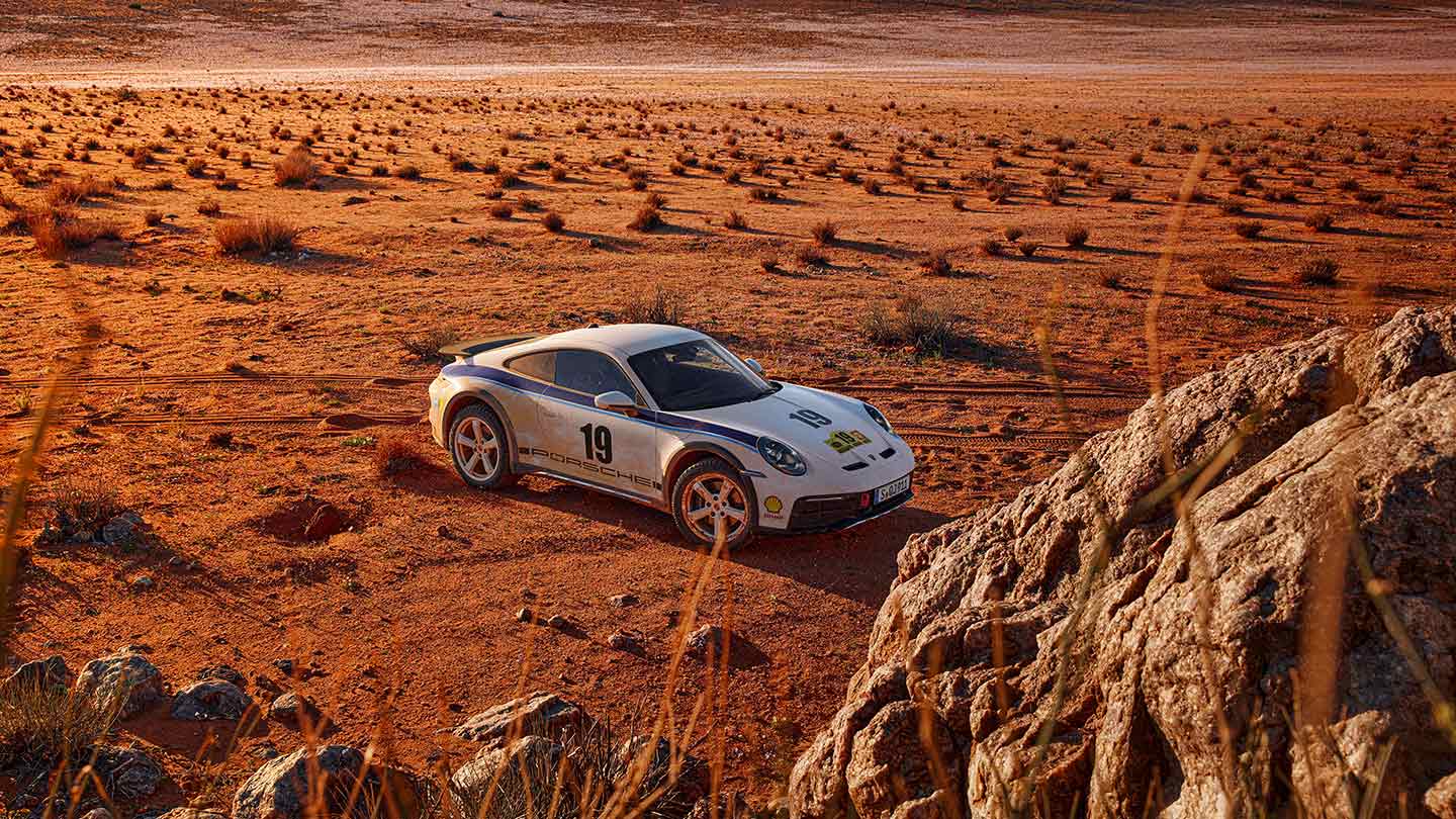 cena Porsche 911 Dakar