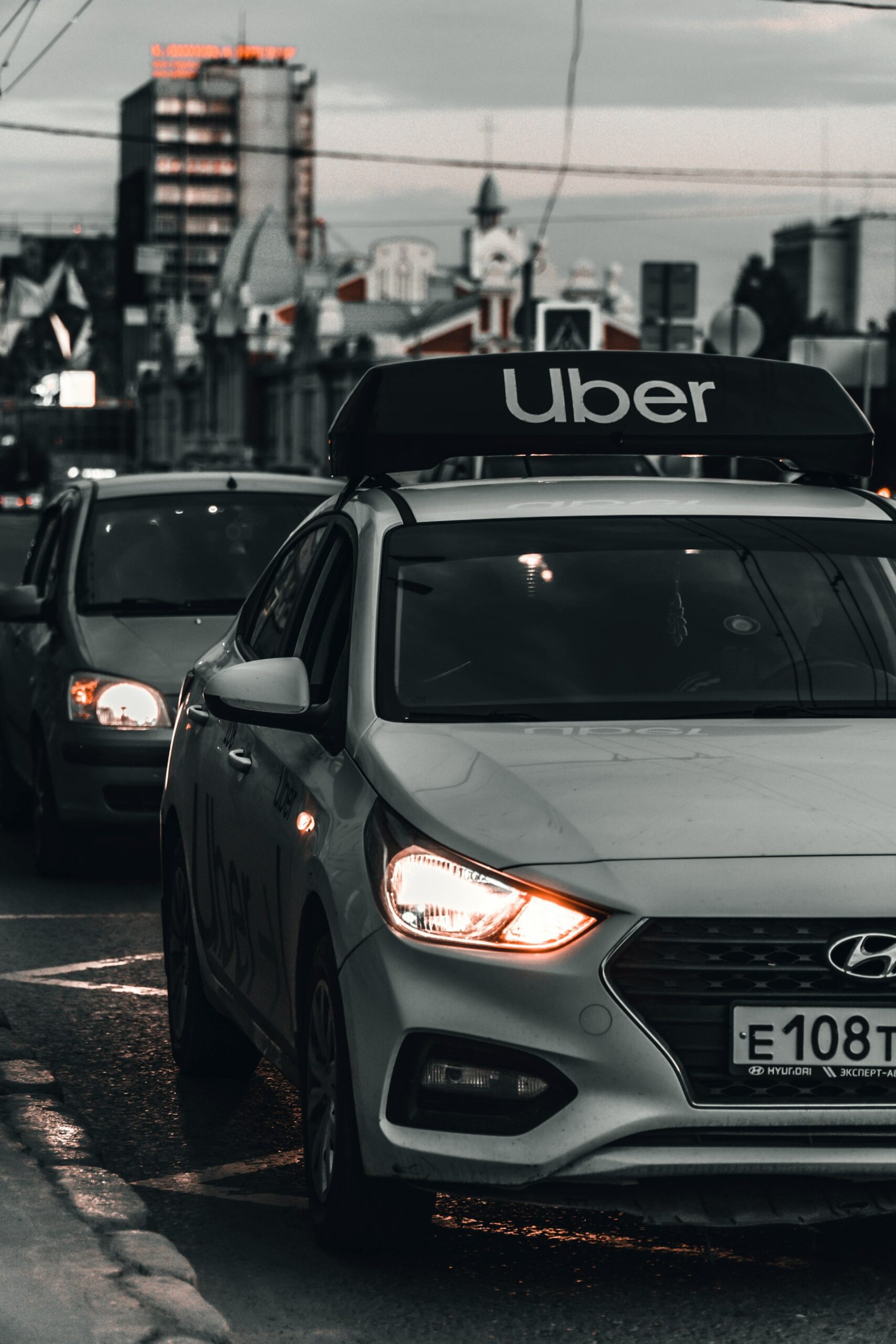 V Rusku si už Uber neobjednáte, namiesto neho k vám príde vozidlo firmy Yandex (foto: Viktor Avdeev @unsplash.com)