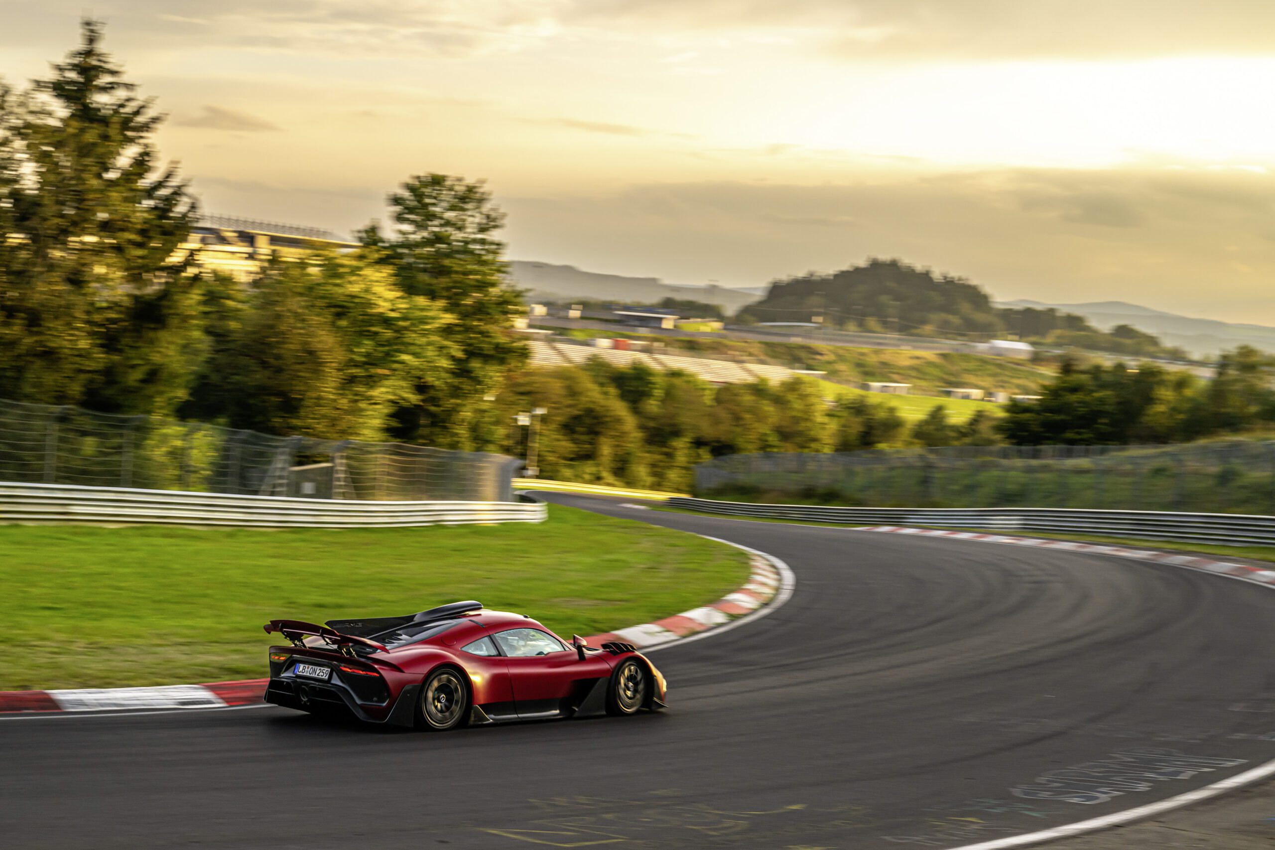 Mercedes-AMG One na okruhu Nordschleife