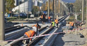 Stavebné práce na električkovej trati do Petržalky