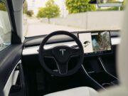 Tesla Model 3 interiér